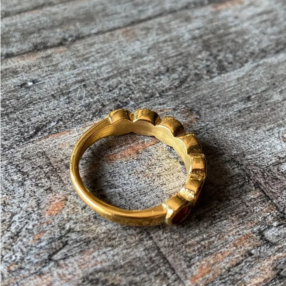 NEW Gold & Red Zirconium Gemstone Statement Ring - Picture 8 of 16